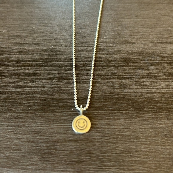 Smiley Face Sterling Charm on Sterling Ball Chain‎ Necklace NWT - Picture 3 of 8
